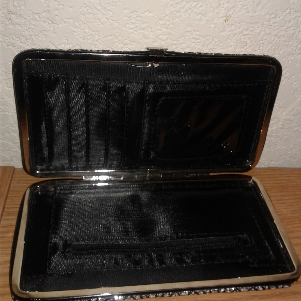Wallet - Picture 2 of 2